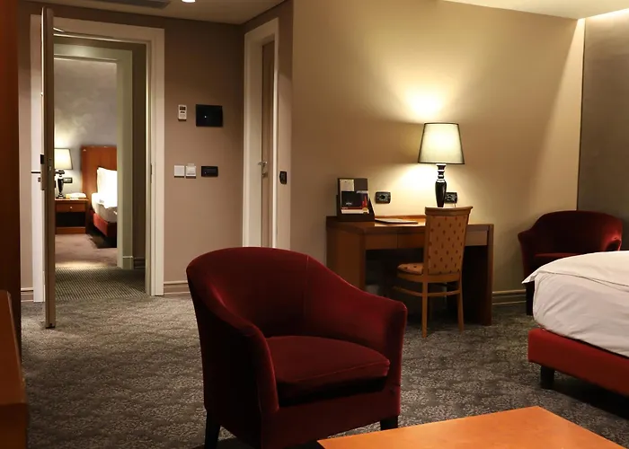 Mondial Hotel