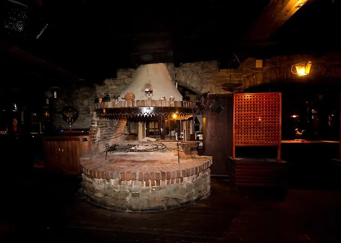 Hotel Restaurant Bujtina E Gjelit